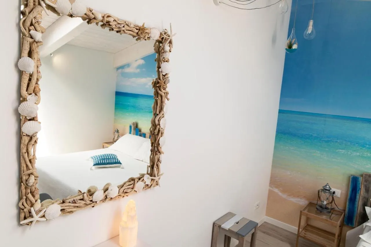 Acquamarina B&B Follonica 2*,