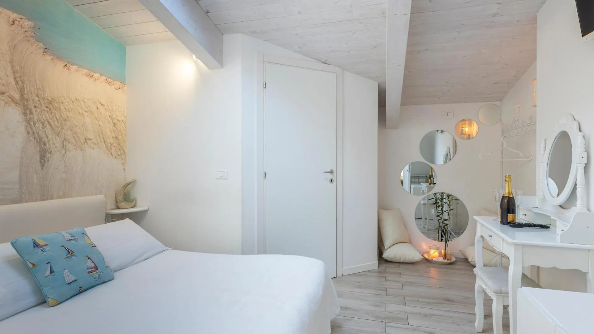 Acquamarina B&B Follonica 2*,