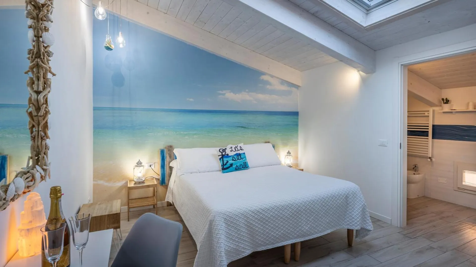 Acquamarina B&B Follonica 2*,