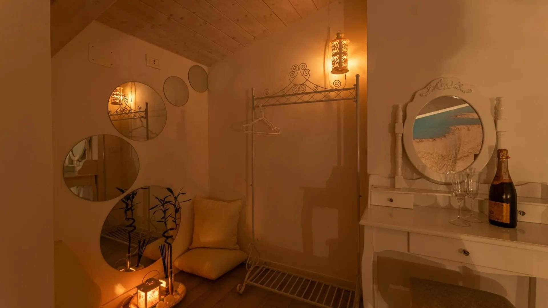 Acquamarina B&B Follonica 2*,  Italy